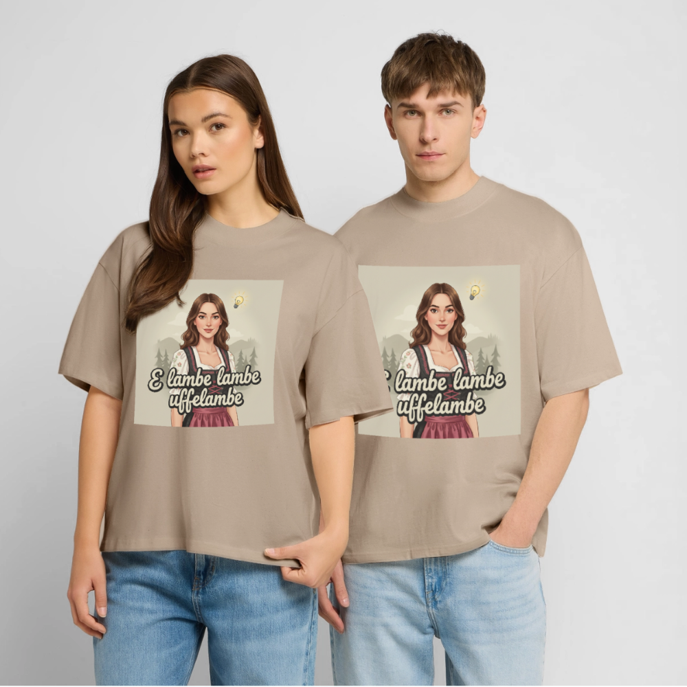 E Lambe, lambe, uffelambe – Alemannischer Geistesblitz | Stanley/Stella Oversized Unisex Bio T-Shirt Blaster - Steingrau