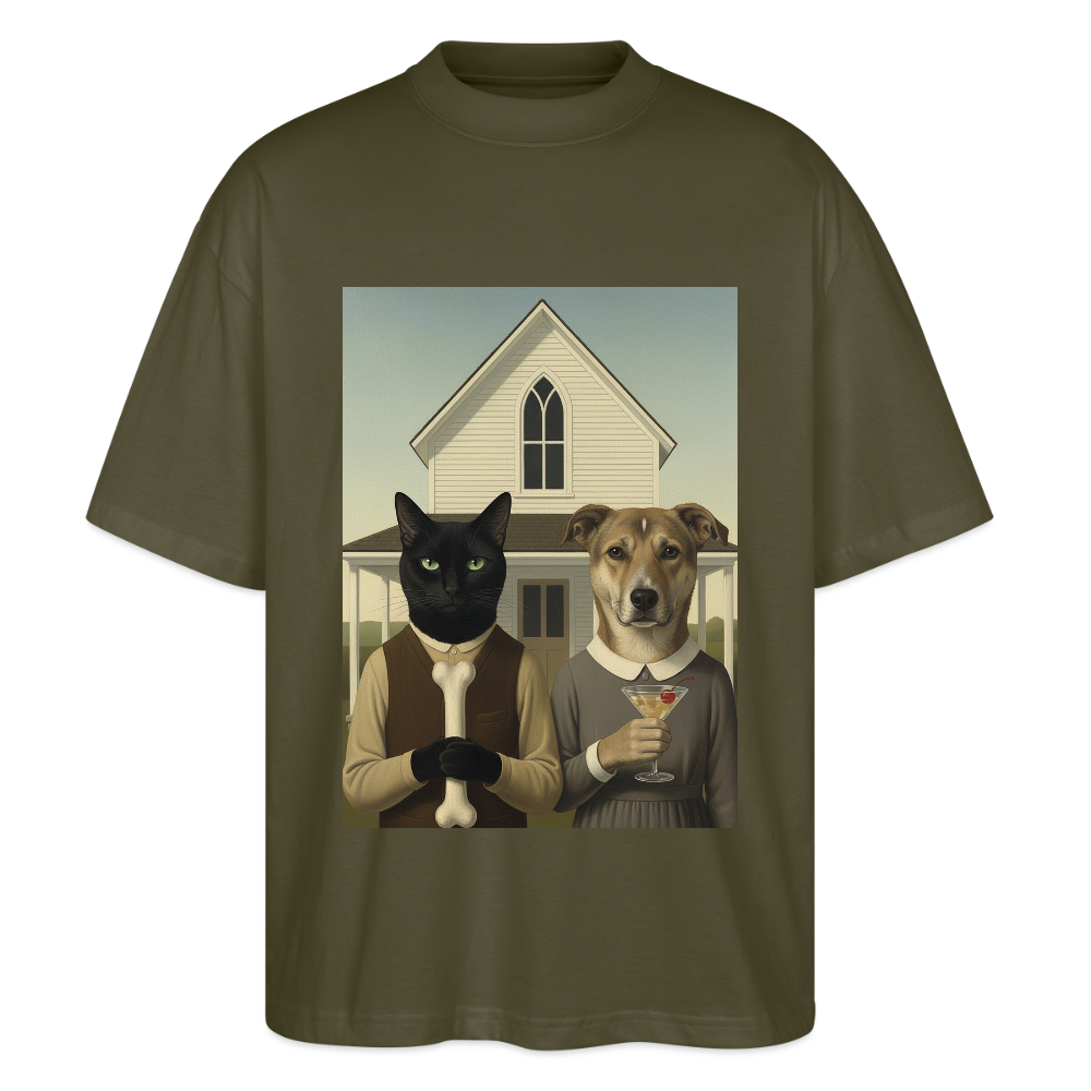 American Gothic… aber mit Katze und Hund | Stanley/Stella Oversized Unisex Bio T-Shirt Blaster - Khaki