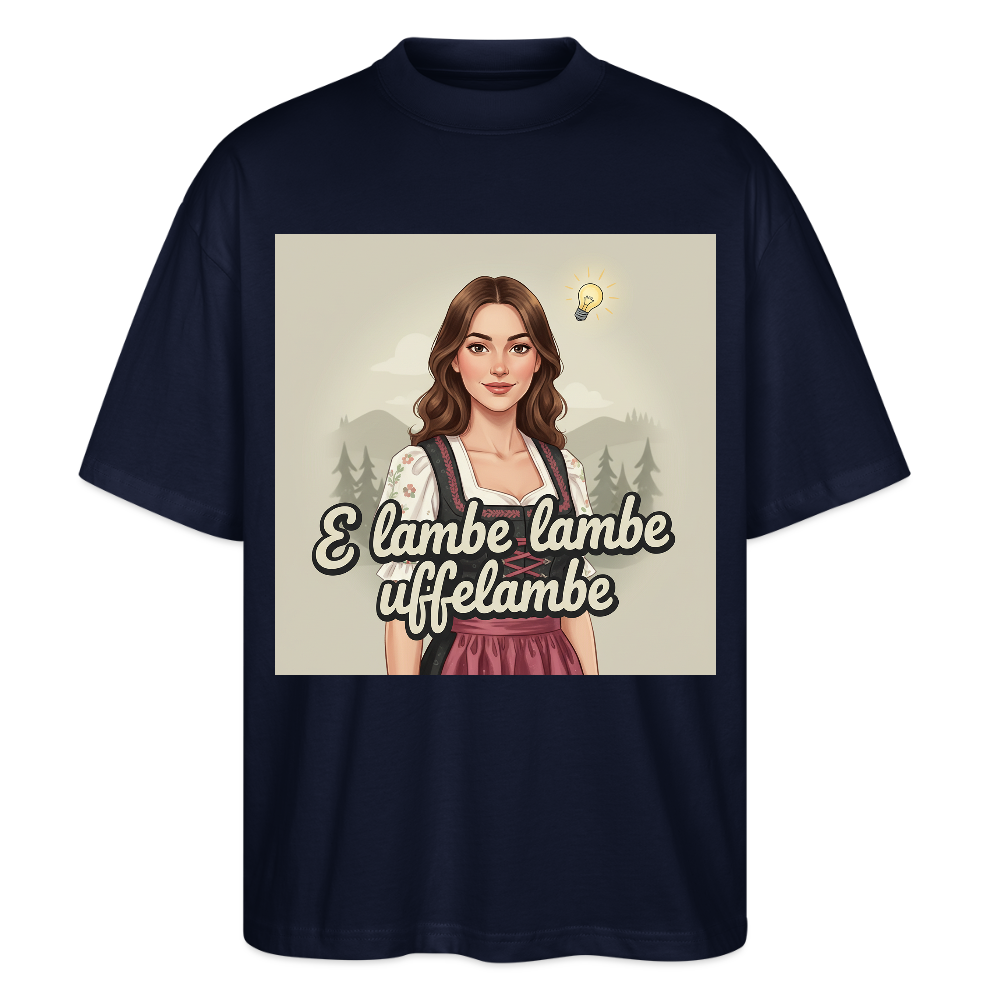 E Lambe, lambe, uffelambe – Alemannischer Geistesblitz | Stanley/Stella Oversized Unisex Bio T-Shirt Blaster - Navy